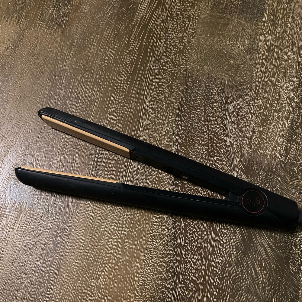 Ghd Classic 1” Flat Iron Styler